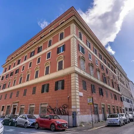 Lejlighed Via Provana San Giovanni 2 Bedroom *